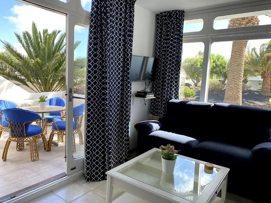 Casa Linda 2 Bed Apartment In Costa Teguise 0*,  Spain