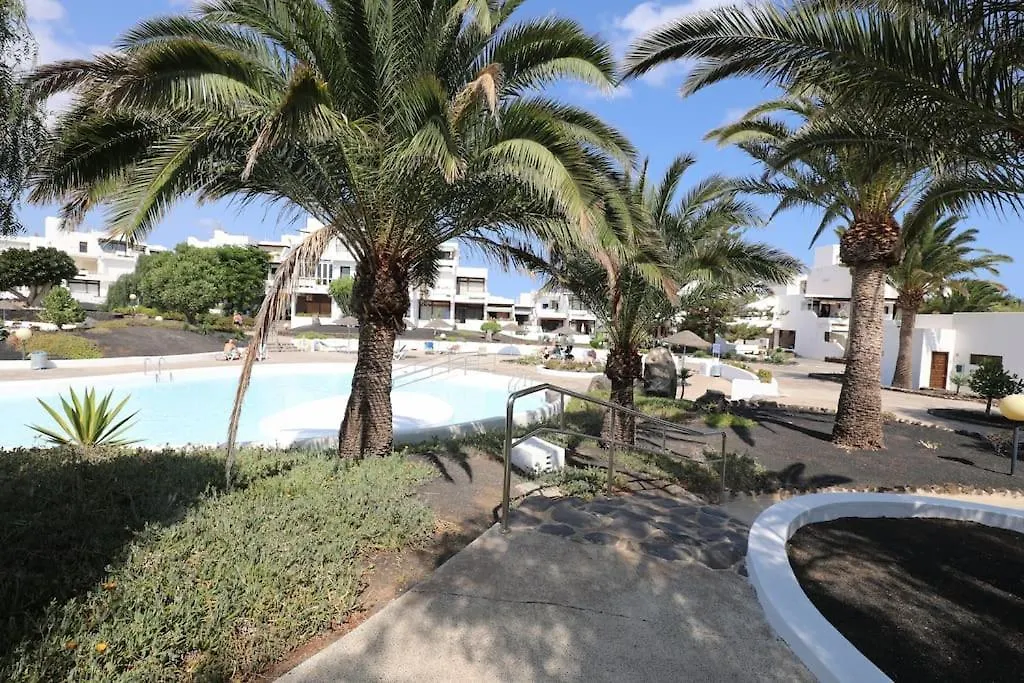 Casa Linda 2 Bed Apartment In Costa Teguise 0*,