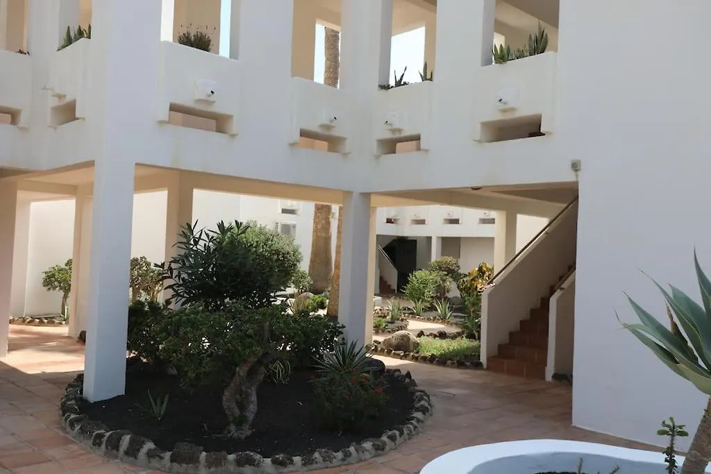 Casa Linda 2 Bed Apartment In Costa Teguise 0*,